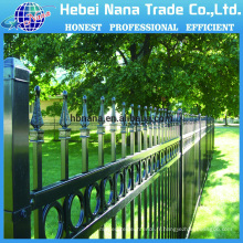Panneaux de clôture en fer forgé bon marché à vendre/Panneaux de clôture tube carré/Clôture de tuyau en acier galvanisé